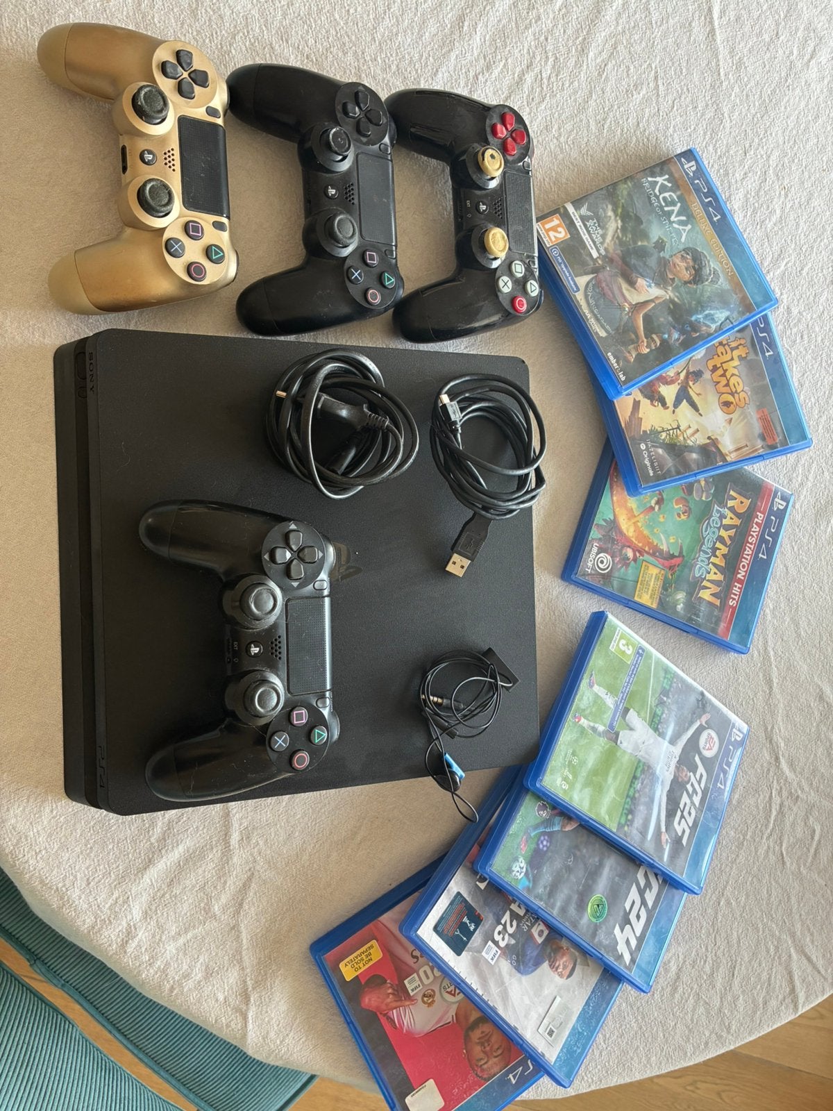 PS 4 bundel, Games en Spelcomputers, Spelcomputers | Sony PlayStation 4, Ophalen, Zo goed als nieuw