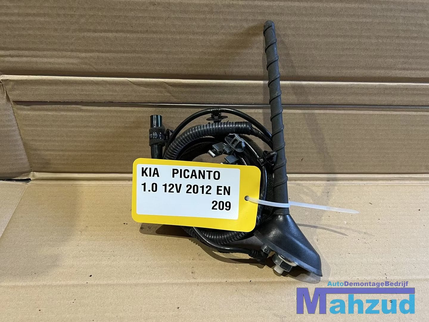 KIA PICANTO 2 antenne + kabel 2011-2017, Kia, Heolleung-ro 12
06797  Seoul, Utilisé, Info@kia.com