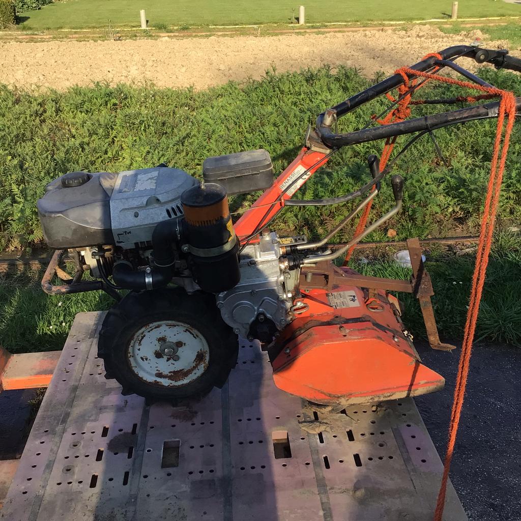 Motor frees, Tuin en Terras, Grasmaaiers, Ophalen, Gebruikt, Benzine-grasmaaier