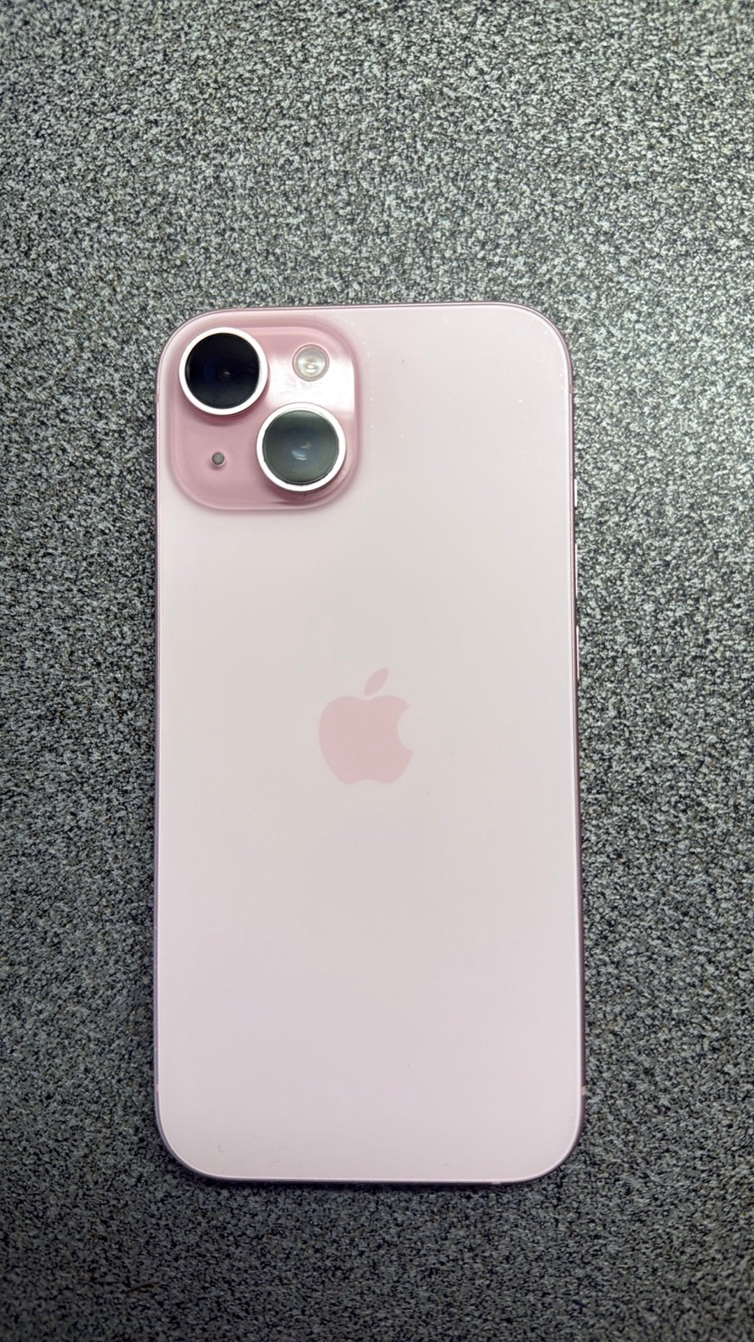 Iphone 15 128 gb, IPhone 15, Enlèvement ou Envoi, Rose, Comme neuf