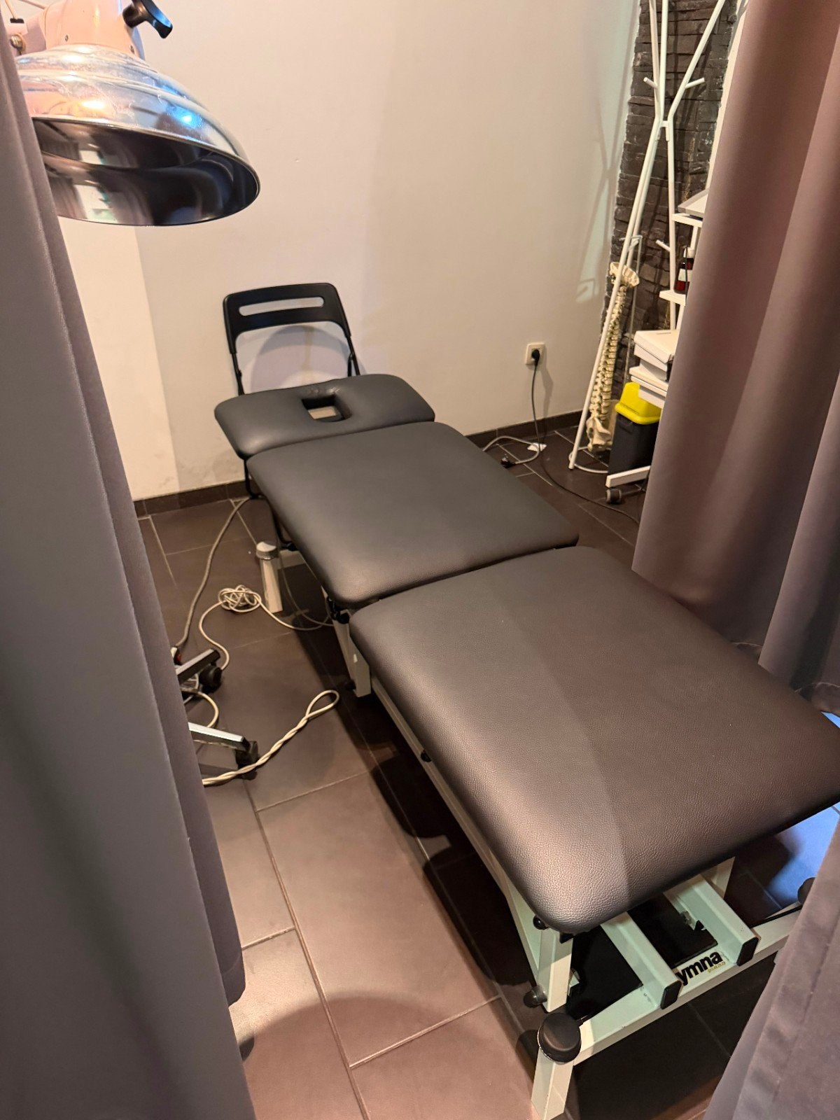 3 tables de massage, appareils de physio ( ultrasons, t, Sport en Fitness, Massageproducten, Ophalen