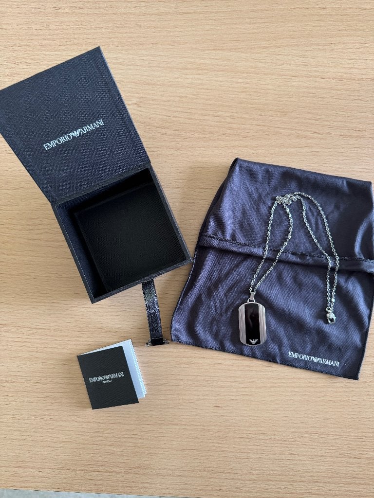 Emporio Armani halsketting (EGS1026040), Enlèvement ou Envoi, Autres représentations, Utilisé, Autres matériaux