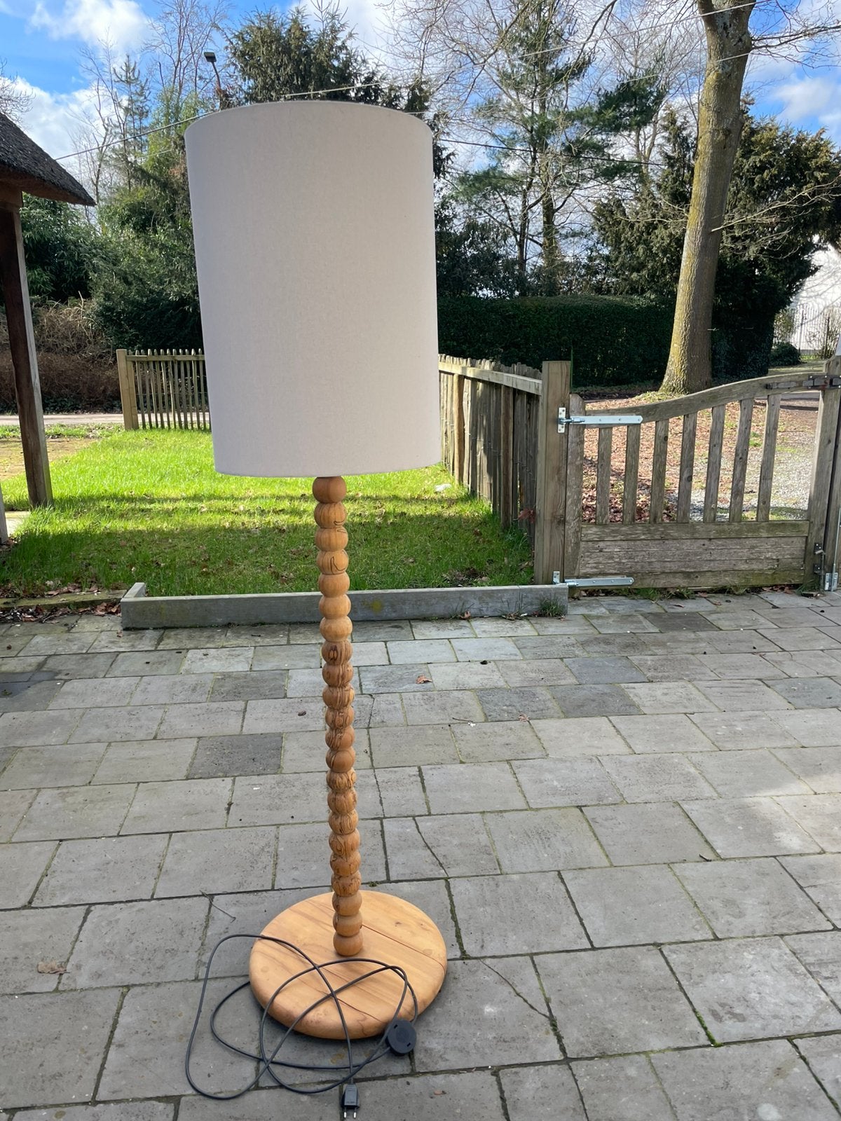 Vloerlamp in hout, Ophalen, Zo goed als nieuw, Hout