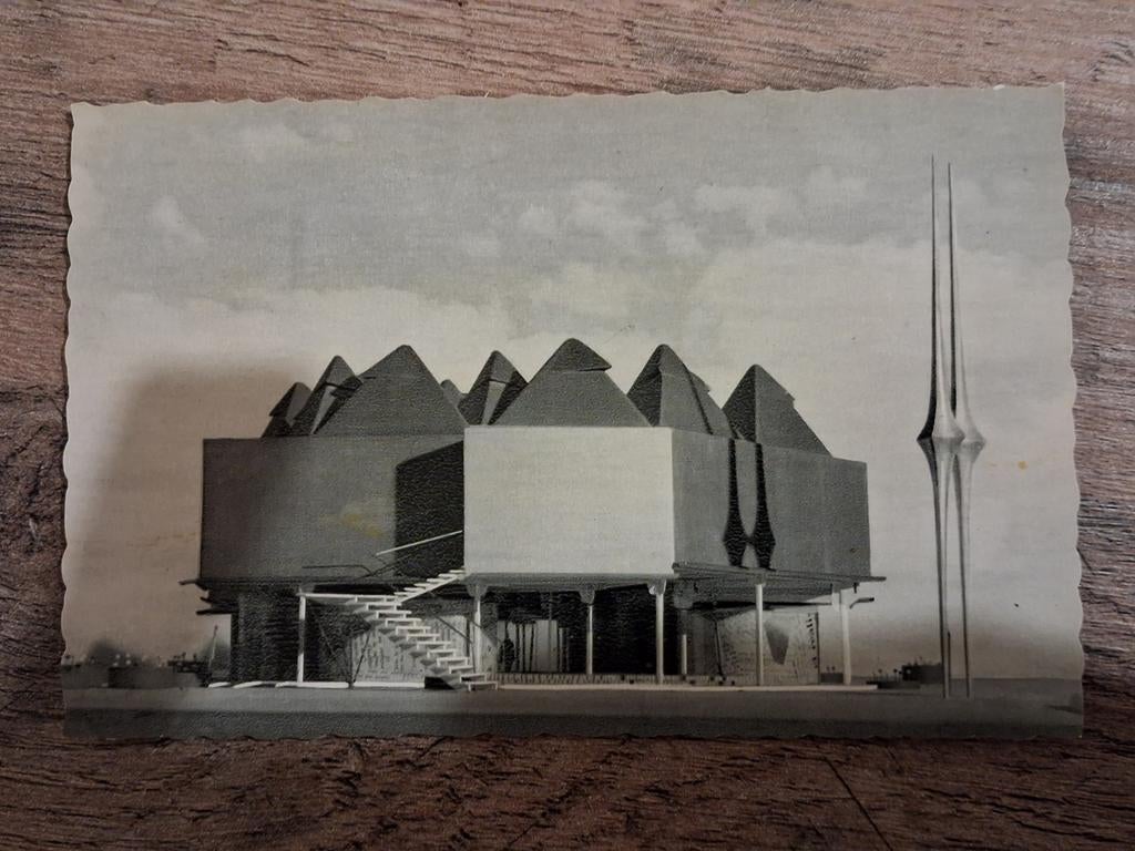 Expo 58 : pavillon de la librairie hachette, Envoi