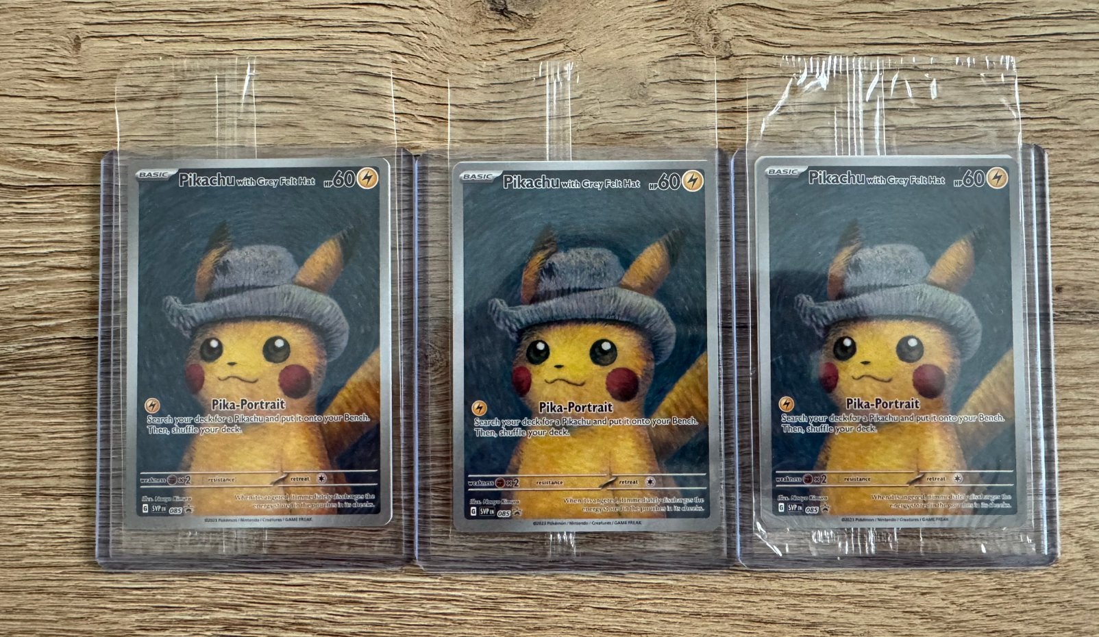 Pikachu with Grey Felt Hat Van Gogh, Hobby en Vrije tijd, Ophalen, Nieuw, Losse kaart
