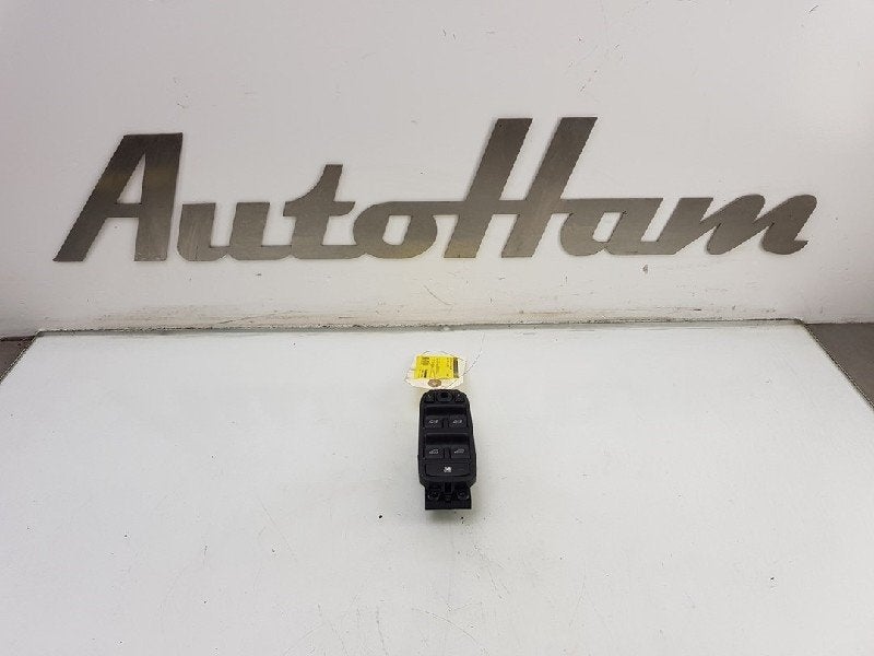COMMUTATEUR VITRES ELECTRIQUES Volvo V50 (MW), Dhr. J. Ham, Administratie@autoham.nl, Nijkerkerstraat 27a 27a
3821 CD  AMERSFOORT, NL