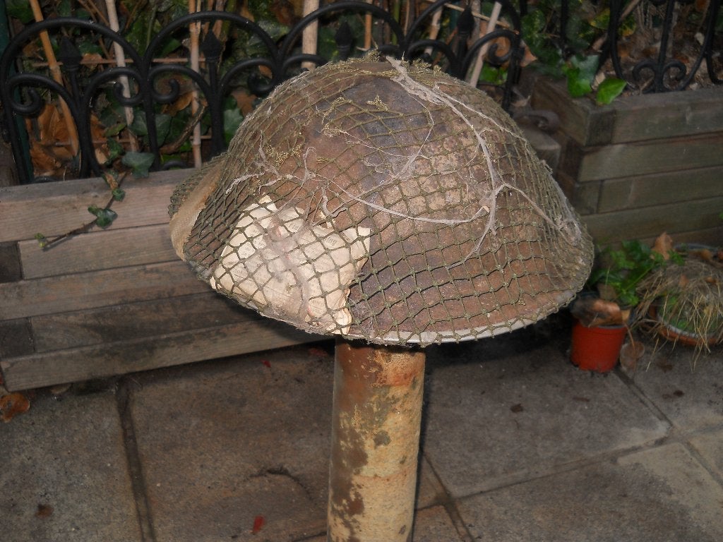 WW2 British Tommy helmet, Verzamelen, Ophalen of Verzenden, Landmacht, Helm of Baret