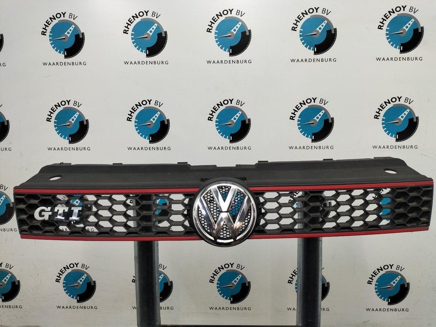 VOLKSWAGEN POLO 6R 1.2 TSI BlM.Comf.Ed.  GRILLE 2012, Ophalen of Verzenden, Gebruikt, ARN erkend