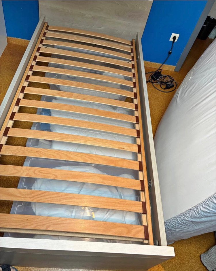 Bed 90 x 100 met lattenbodem en matras, Huis en Inrichting, Slaapkamer | Bedden, Ophalen, Gebruikt, 90 cm, Eenpersoons