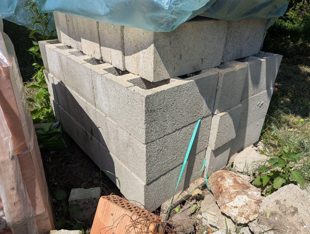 100-tal Betonblokken 39/19/19, Ophalen, Zo goed als nieuw, Beton