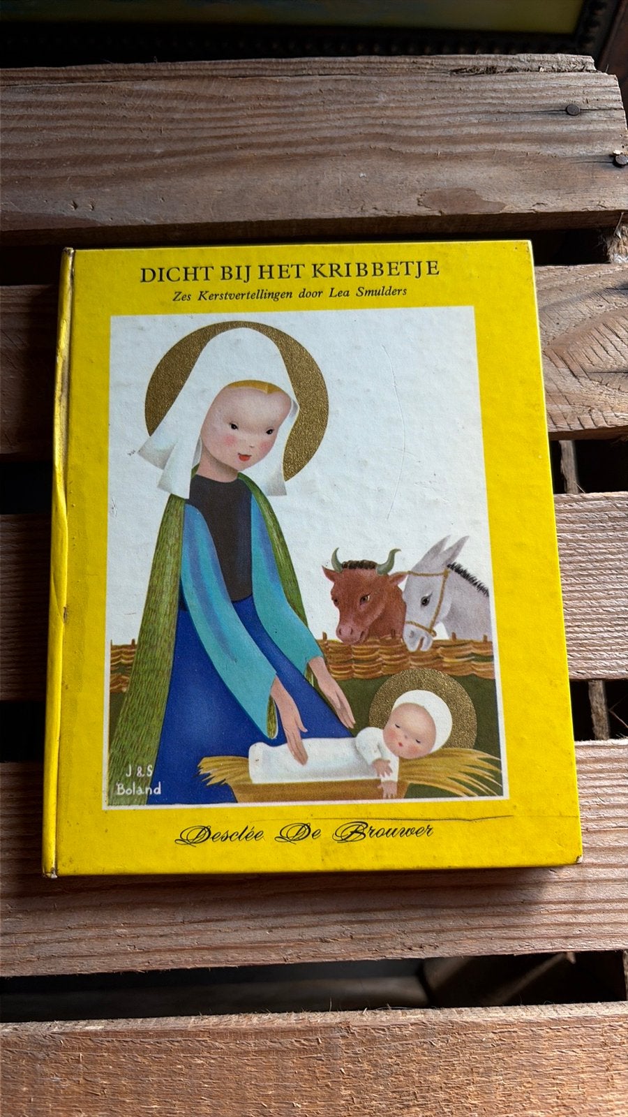 Dicht bij het kribbetje - Desclée De Brouwer 1959, Boeken, Ophalen of Verzenden, Gelezen