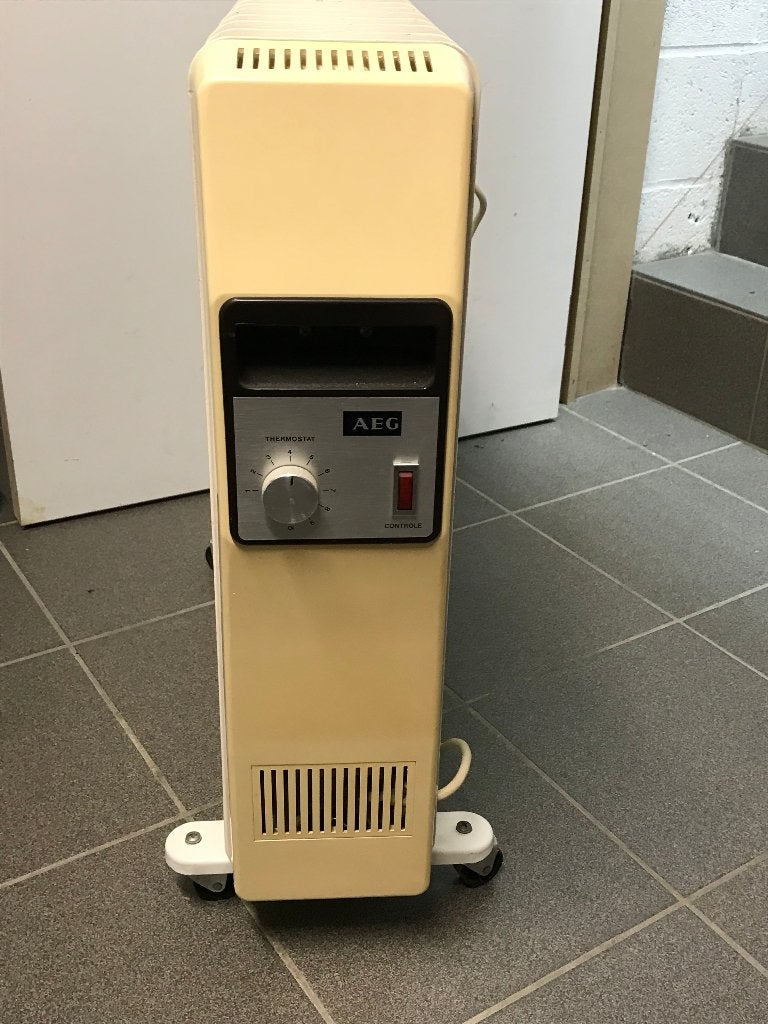 Radiateur électrique à bain d'huile, 800 watts ou plus, Enlèvement, Utilisé, Radiateur