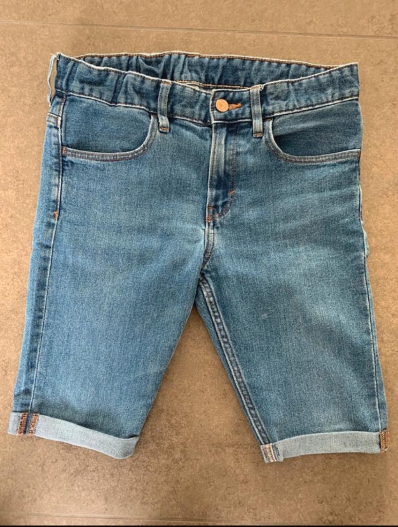 jeans short H&M, verstelbaar, maat 146, in perfecte staat, Kinderen en Baby's, Broek, Gebruikt, H&M, Ophalen of Verzenden