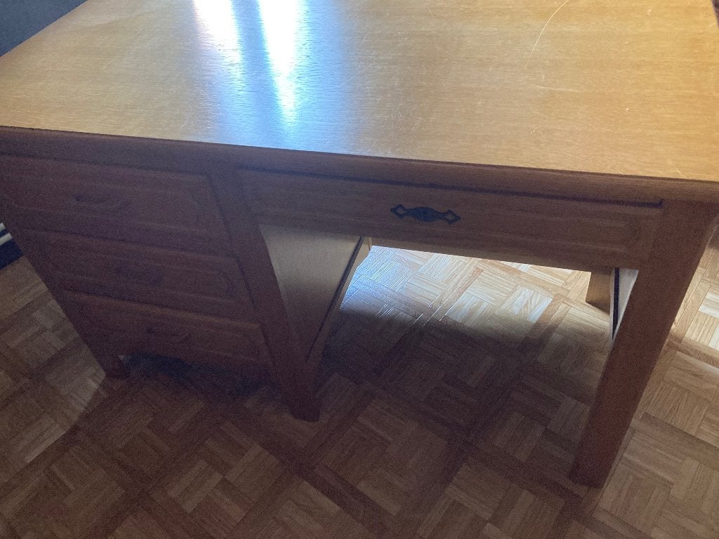 Bureau, Huis en Inrichting, Bureaus, Ophalen, Hout, Zo goed als nieuw, Klassiek