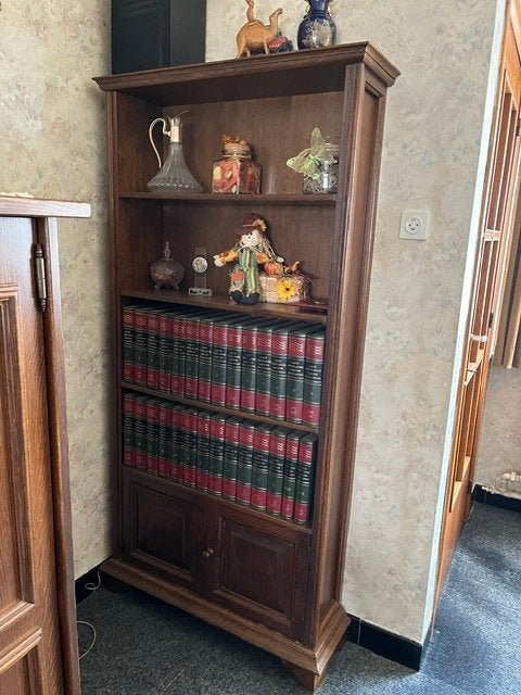 Mooie massief houten boekenkast, 25 à 50 cm, Klassiek, Utilisé, 50 à 100 cm