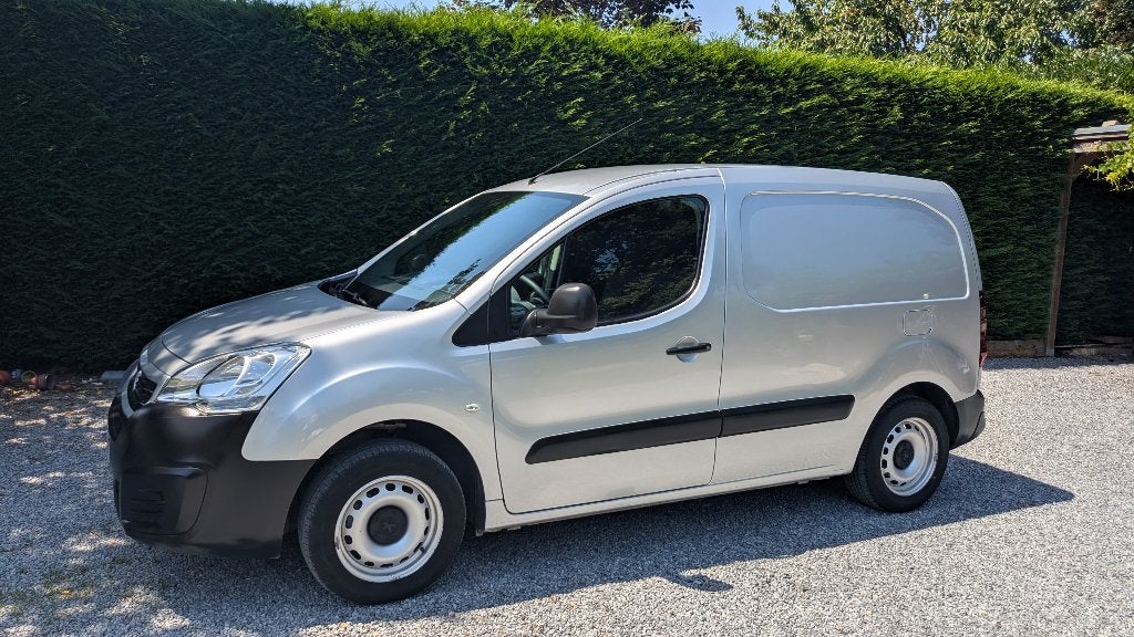 PEUGEOT PARTNER, Autos, Peugeot, Argent ou Gris, Achat, Euro 6, 3 places
