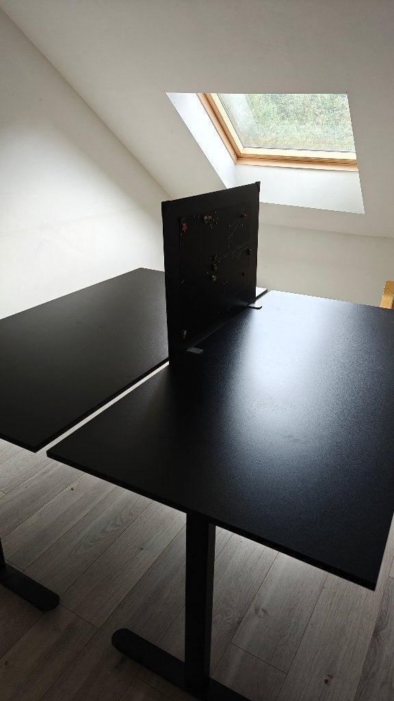 Bureautafels, Ophalen, 160 cm, Gebruikt, Hout