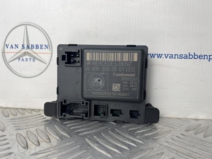 Centrale Deurvergrendelings Module van een Mercedes Sprinter, Gebruikt, -, -, 3 maanden garantie