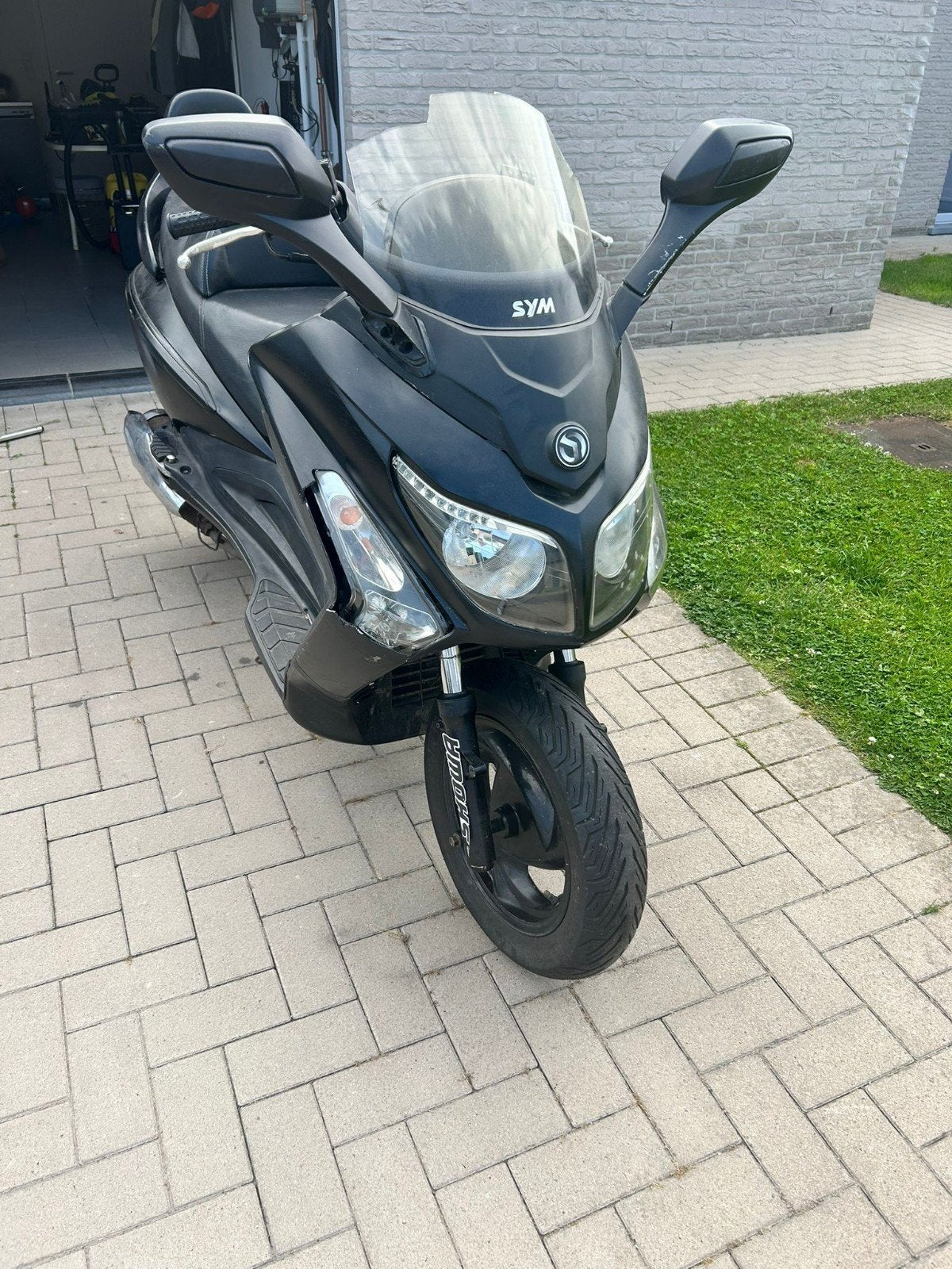 Sym gts evo 125cc, Fietsen en Brommers, Ophalen