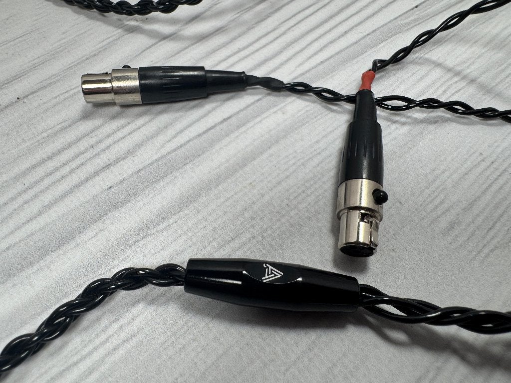 Audeze Cable 2m hoofdtelefoonkabel (mini XLR naar 6.3), TV, Hi-fi & Vidéo, Enlèvement, Neuf, Moins de 2 mètres, Autres câbles