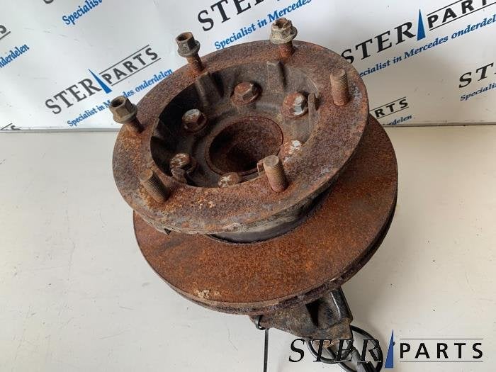 Joint avant gauche d'un Mercedes Sprinter, Autos : Pièces & Accessoires, 3 mois de garantie, Utilisé, -, -