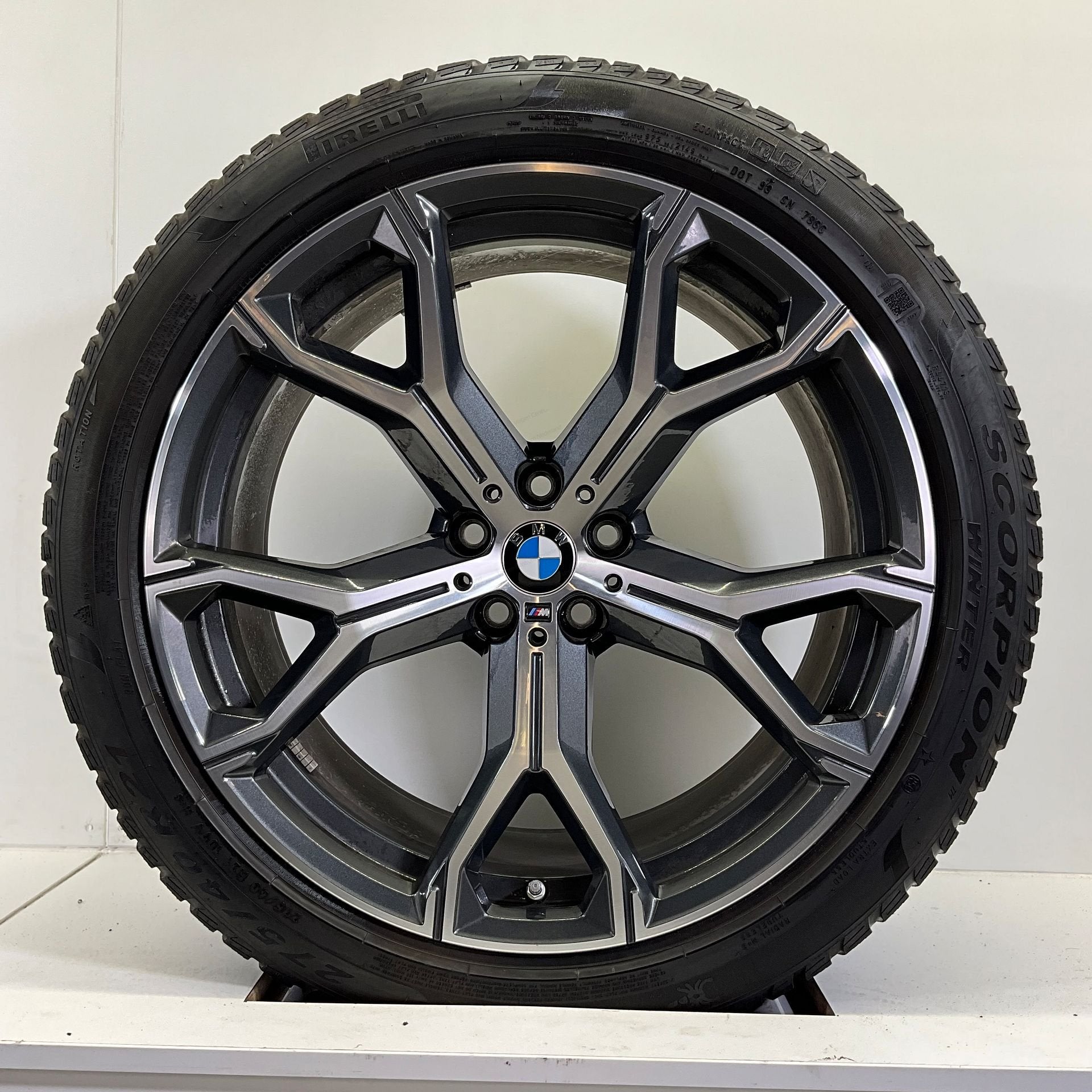 BMW X5 G05 X6 G06 BREEDSET VELGEN + WINTERBANDEN 21 INCH ORI, Pneus et Jantes, Pneus hiver, Véhicule de tourisme, 275 mm