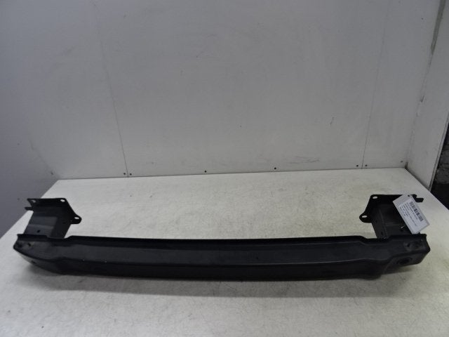 RENFORT PARE CHOC ARRIERE (TRAVERSE) Passat (3G2), Volkswagen, Volkswagen AG, Utilisé, Kundenbetreuung@volkswagen.de