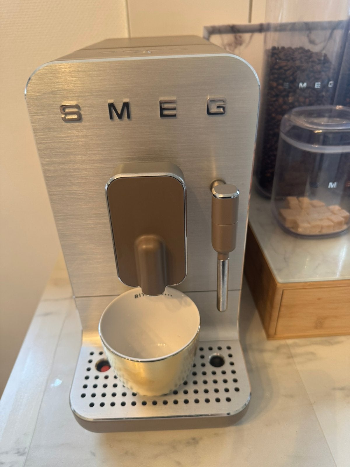 Smeg BCC12TPMEU, Elektronische apparatuur, Ophalen, Zo goed als nieuw