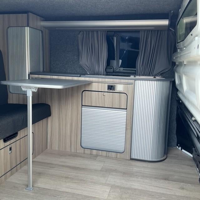 Renault Trafic - Camper Van, Caravanes & Camping, Camping-cars, Siège standard, Boîte manuelle, Diesel, Particulier