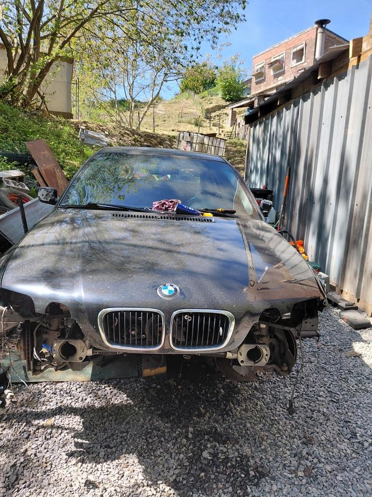 Vend capot bm e46 compact noir, Auto's, Zwart, Zwart, Particulier, Te koop