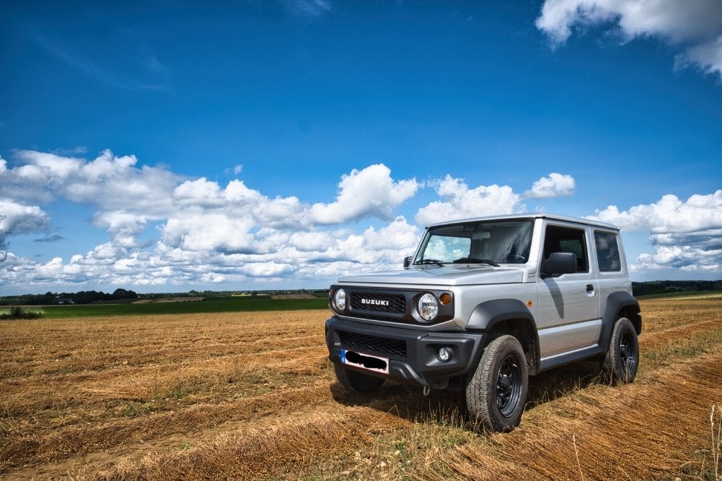 Suzuki Jimny (utilitaire 2 places), Achat, Boîte manuelle, Entretenue par le concessionnaire, Noir