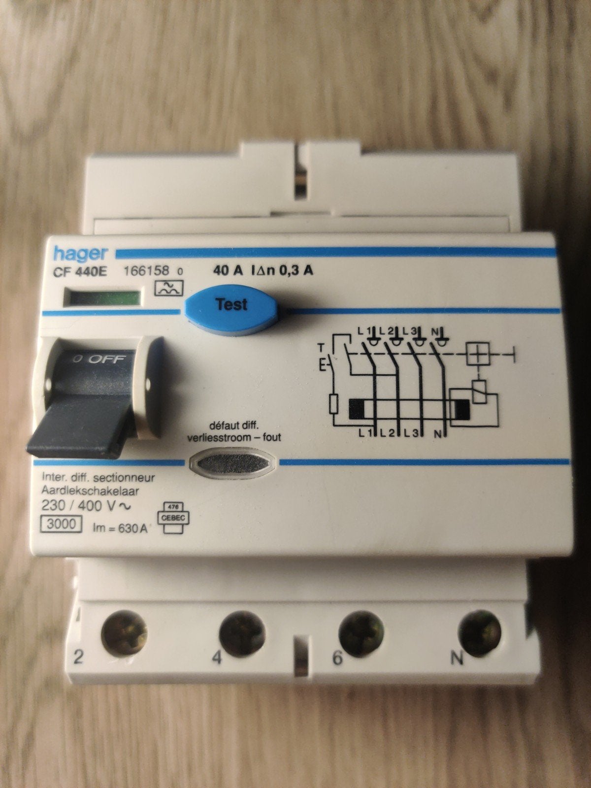 Différentiel Hager 40A 300mA 4 pôles – Fonctionne parfaiteme, Bricolage & Construction, Hager, Interrupteur différentiel