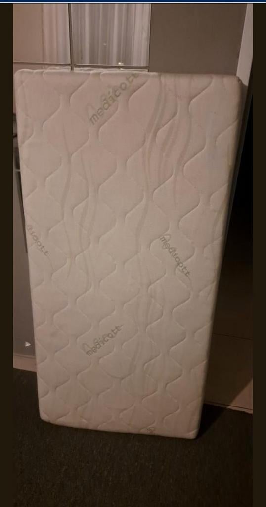 Matras voor babybed 60x120, Kinderen en Baby's, Babywiegjes en Ledikanten, Ophalen