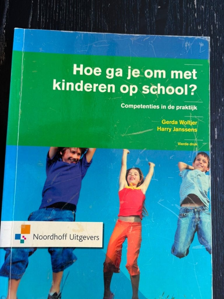 Hoe ga je om met kinderen op school? 4e druk, Livres, Livres scolaires, Enlèvement ou Envoi, Utilisé, Autres matières, Gerda Woltjer & Harry Janssens