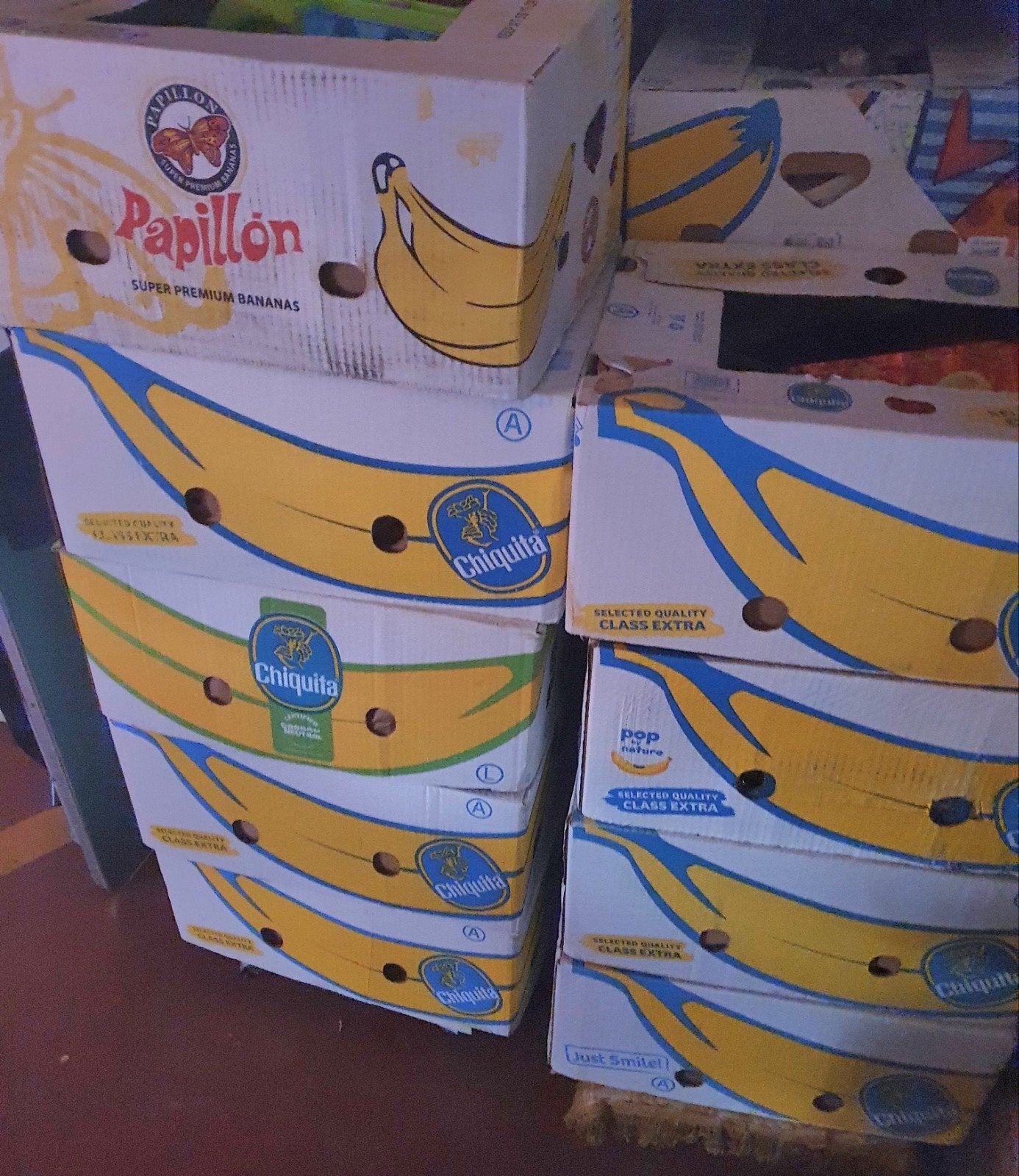 10 dozen rommelmarkt gerief, Ophalen