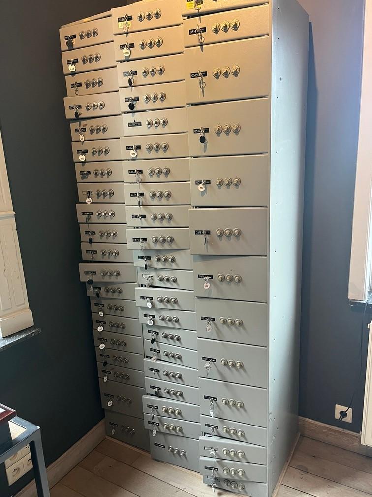 bankkluis, Huis en Inrichting, Brandblussers en Brandkasten, Ophalen, Zo goed als nieuw, Brandkast