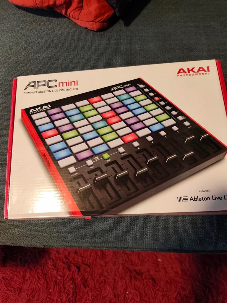 Apc akai mini, Enlèvement