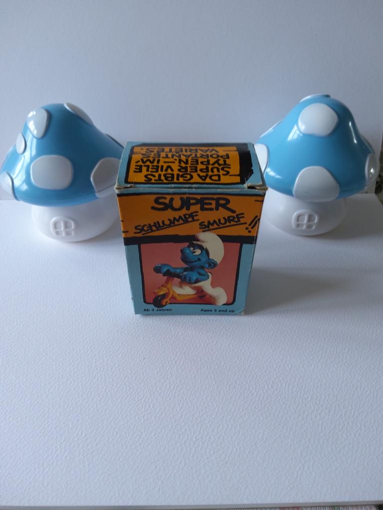 Supersmurf met scooter, Verzamelen, Smurfen, Ophalen of Verzenden, Gebruikt, Poppetje, Figuurtje of Knuffel
