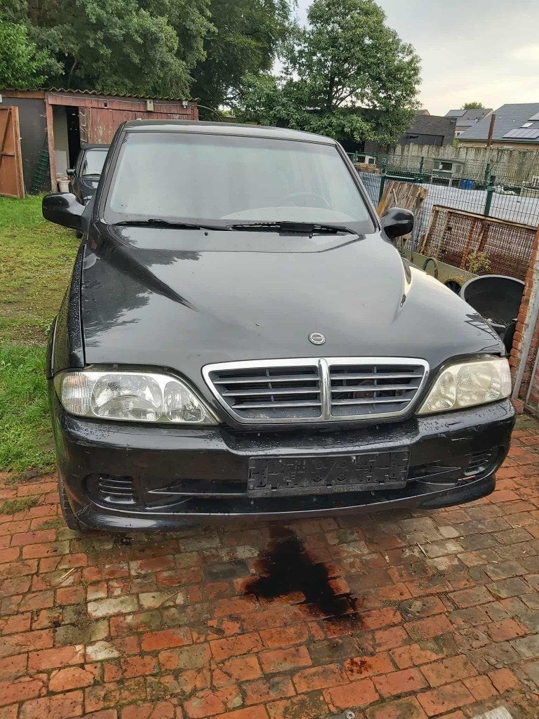 ssangyong musso, Auto's, SsangYong, Automaat, 4 deurs, Musso, Zwart