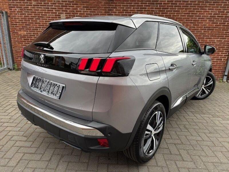 Peugeot 3008 1.5 BlueHDi Allure (EU6.2), Autos, Peugeot, Argent ou Gris, Achat, Entreprise, Boîte manuelle