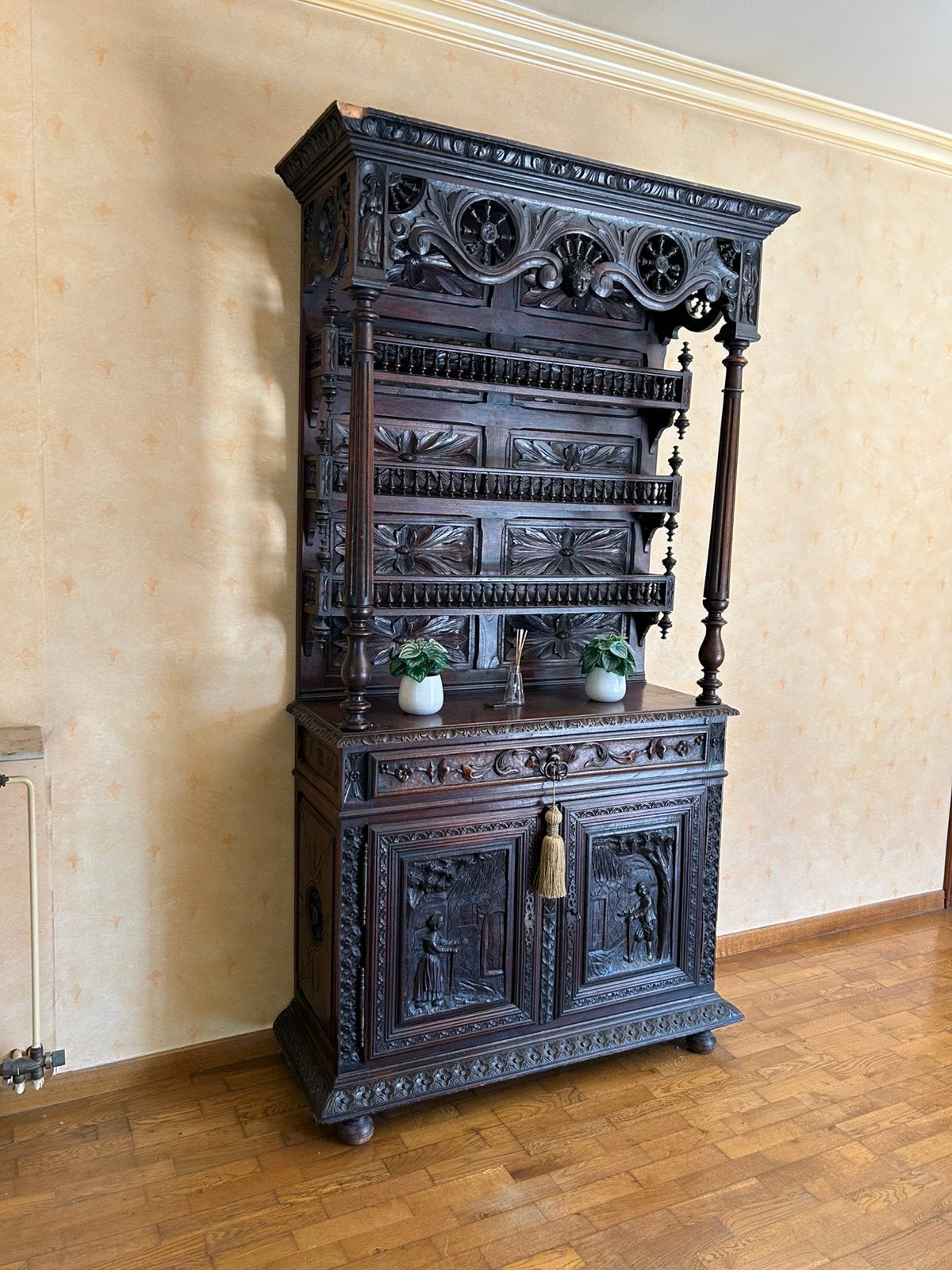 Bretoense jachtkast, Ophalen, Art nouveau