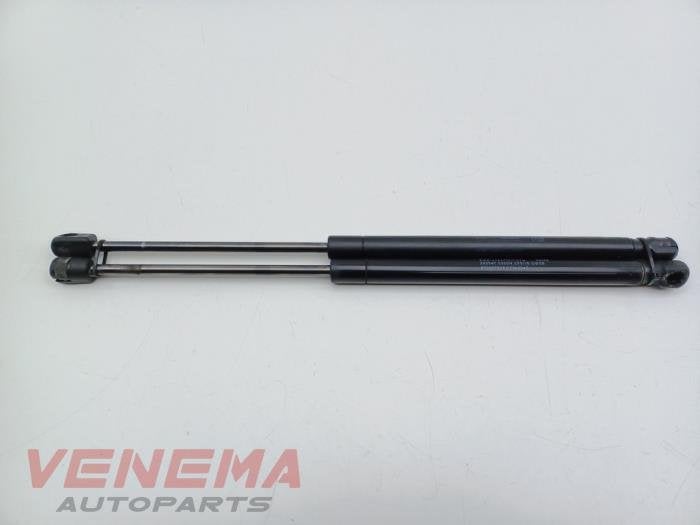 Amortisseur kit capot moteur d'un Maserati Quattroporte, Maserati, -, 3 mois de garantie, Utilisé