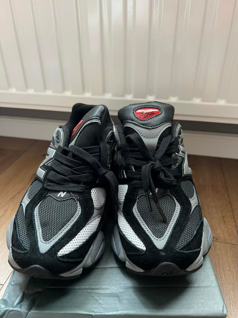 New Balance 9060, Neuf, Chaussures de sport, Noir, Envoi