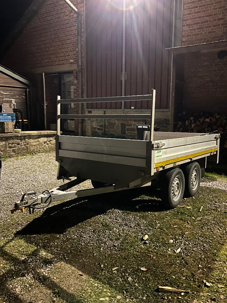 Remorque 2 essieux Kerenzo 750kg, Enlèvement, Utilisé