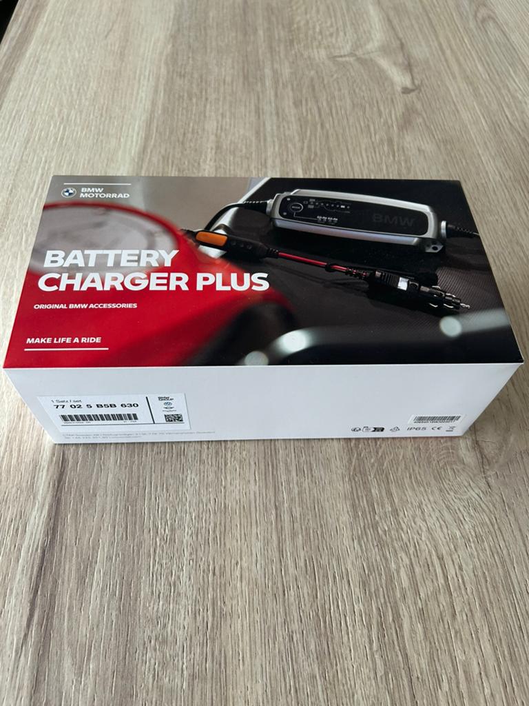 Chargeur de batterie moteur BMW Plus, Enlèvement