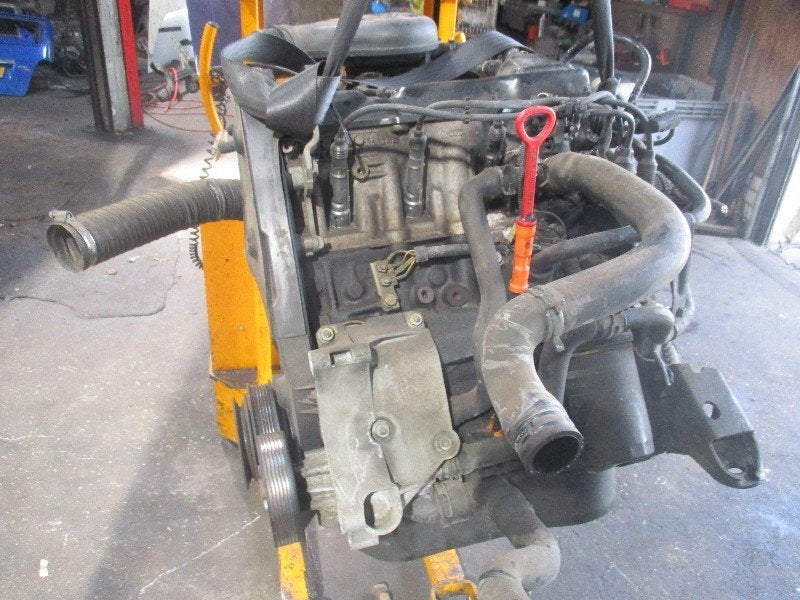 MOTEUR Volkswagen Vento (1H2) (motorcode-adz), Autos : Pièces & Accessoires, Volkswagen, Volkswagen AG, Utilisé, Kundenbetreuung@volkswagen.de