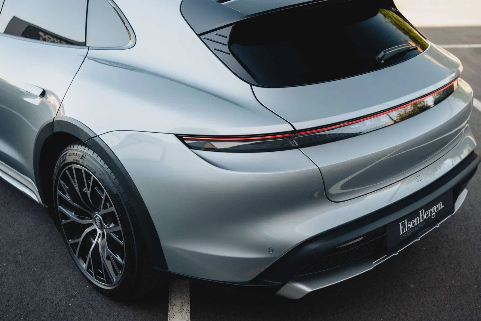 Porsche Taycan 4S Cross Turismo 93.4kWh Performance Battery, Autos, Achat, 4 portes, Entreprise, Sièges électriques