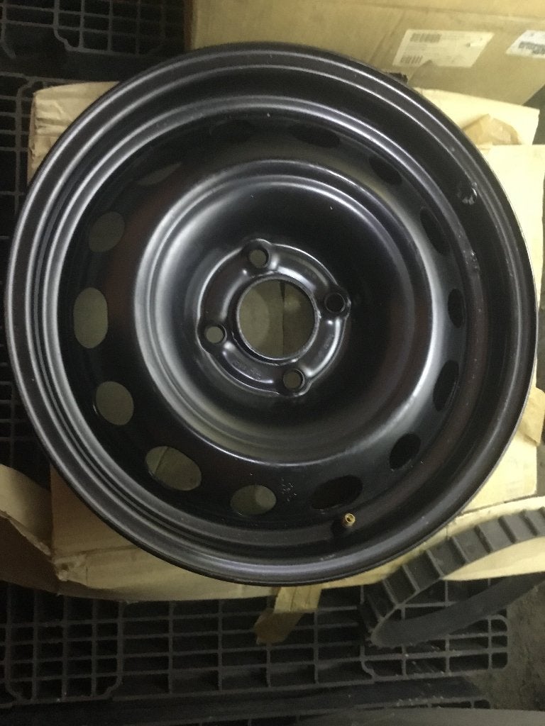 2 nieuwe stalen velgen 4x108 (Peugeot/Citroën), Auto-onderdelen, Banden en Velgen, 15 inch, Velg(en), Nieuw, Ophalen of Verzenden