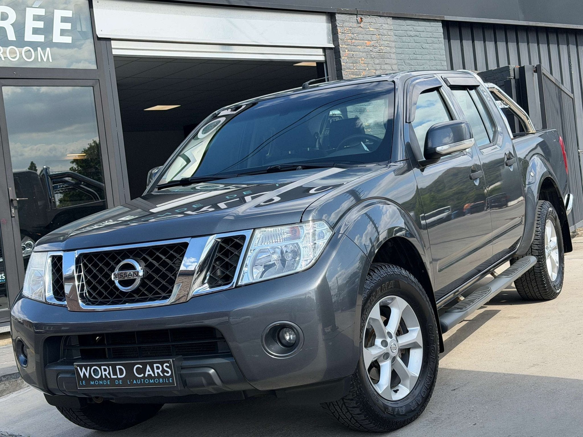 Nissan Navara 2.5 dCi 4x4 - TVAC- BTW-IN- DOUBLE CABINE- CRU, Autos, Achat, 4 portes, Entreprise, Boîte manuelle
