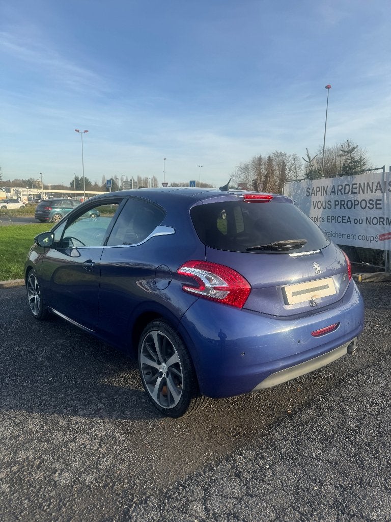 Peugeot 208 115CV 130000 kms, Autos, Cuir, Achat, Boîte manuelle, Noir